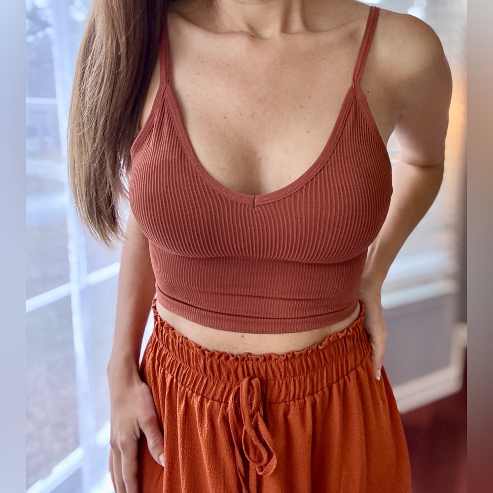 Crop top - yoga casual / workout long crop top.